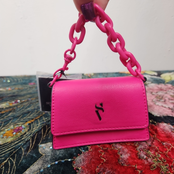 Vera Wang Handbags - SOLD Simply Vera Wang Bag